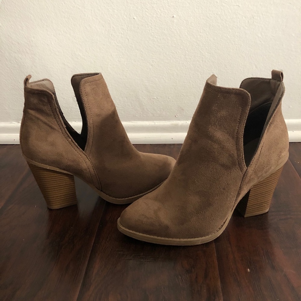 Charlotte Ruse Heeled Booties - Picture 4 of 6